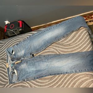 Men’s 34x38 wrangler jeans